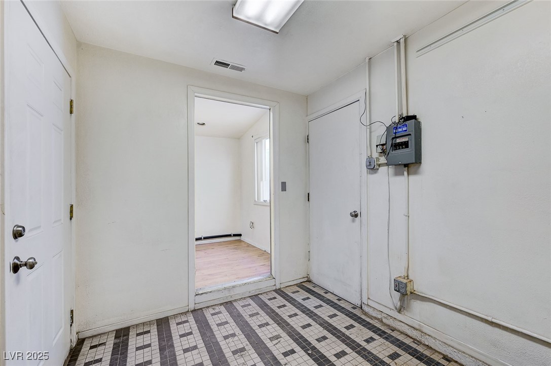 4045 Great Plains Way Property Photo 30