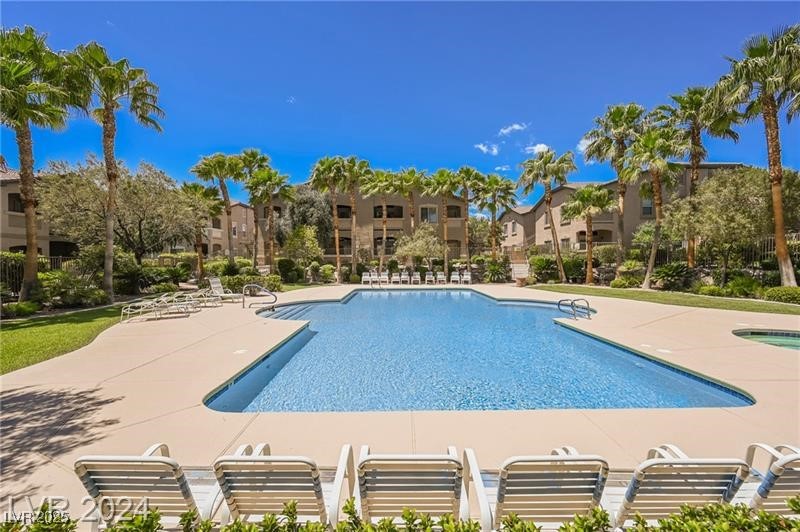 8985 South Durango Drive 2189 Property Photo 28