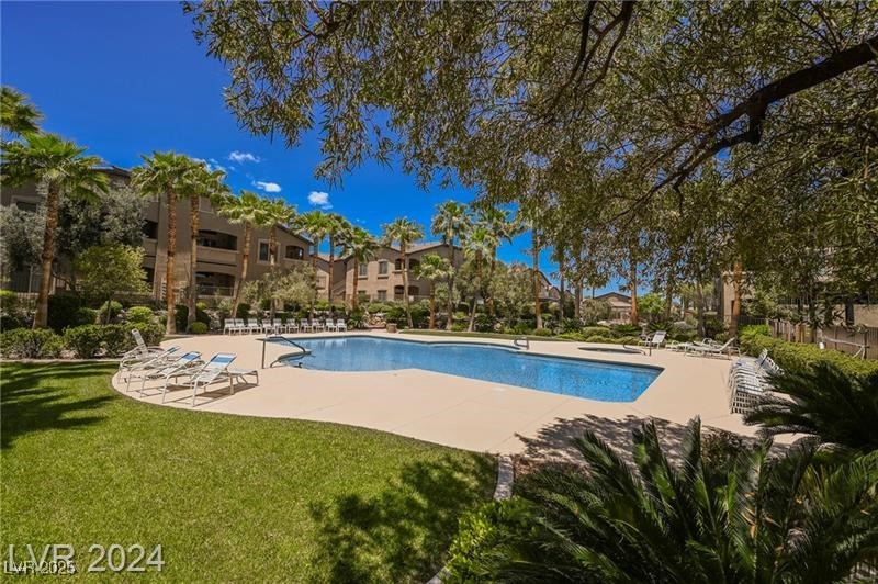 8985 South Durango Drive 2189 Property Photo 31