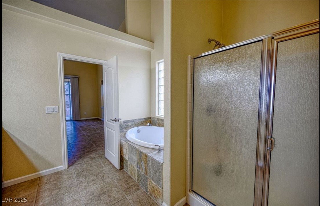 6780 Sandpebble Street Property Photo 12