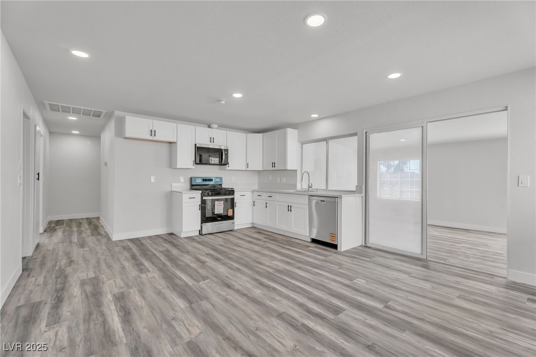 7225 Bridgeview Avenue Property Photo 1