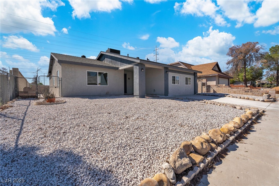 7225 Bridgeview Avenue Property Photo 6