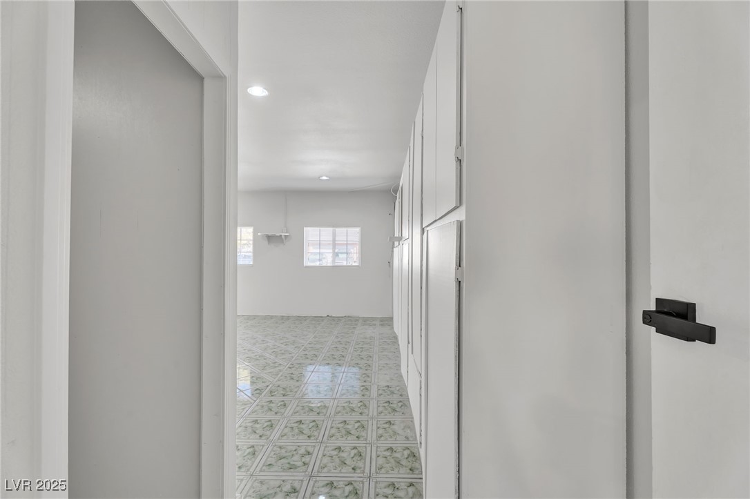 7225 Bridgeview Avenue Property Photo 11