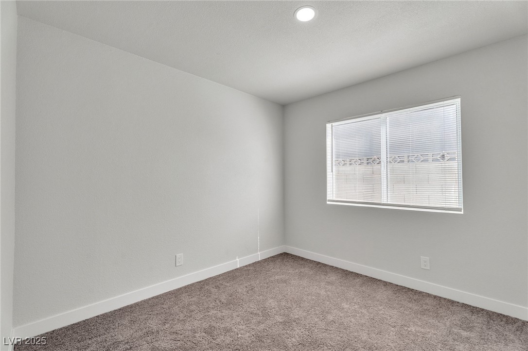 7225 Bridgeview Avenue Property Photo 17