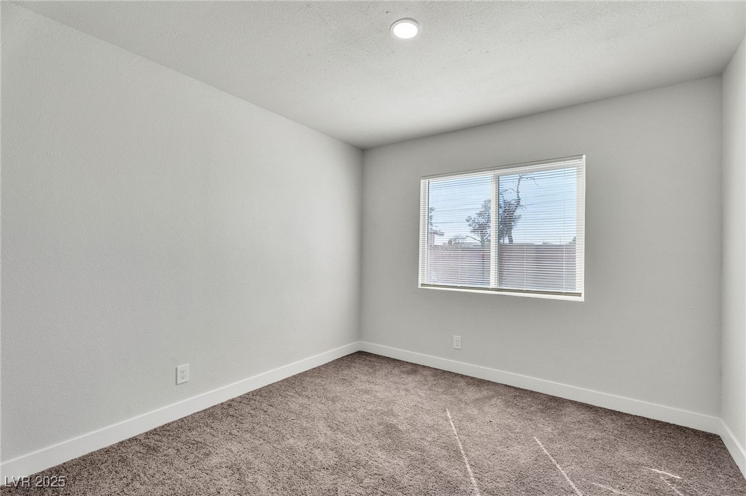 7225 Bridgeview Avenue Property Photo 21