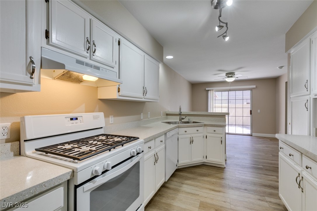 2840 Cool Water Drive Property Photo 28