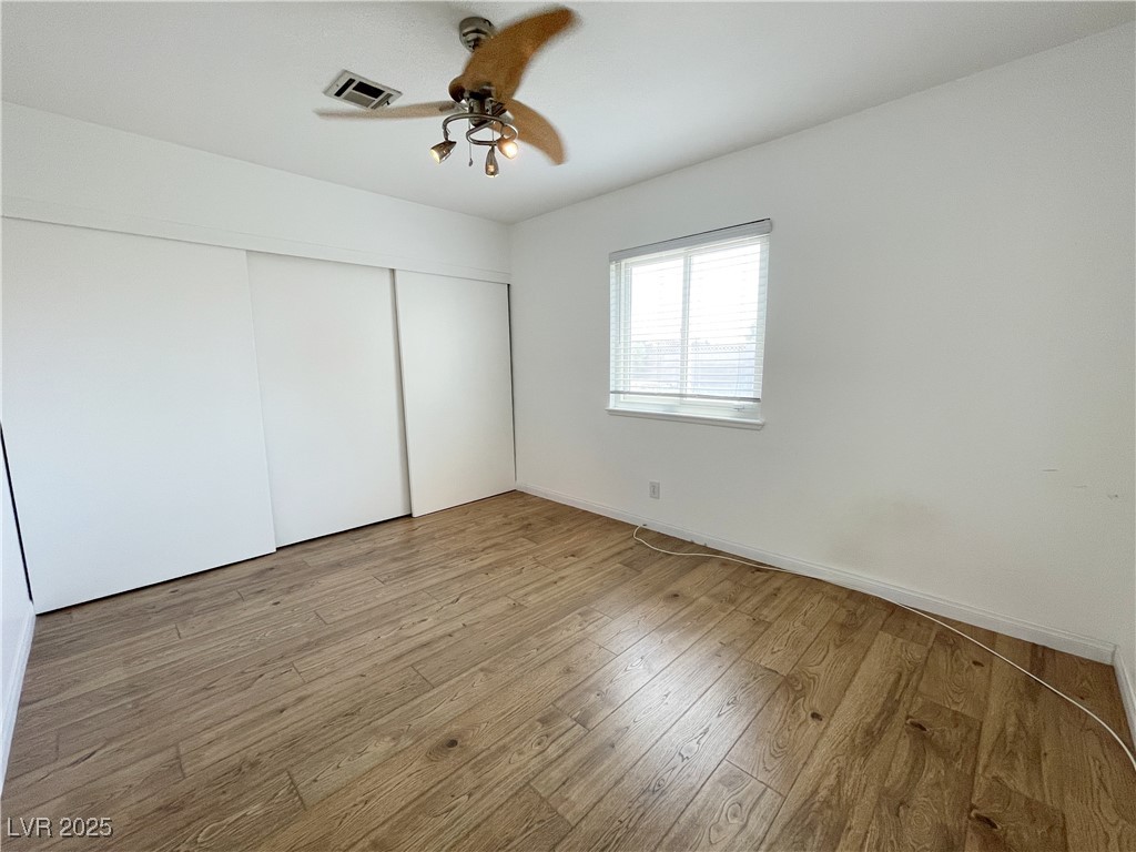 3548 Silver Bend Avenue Property Photo 19