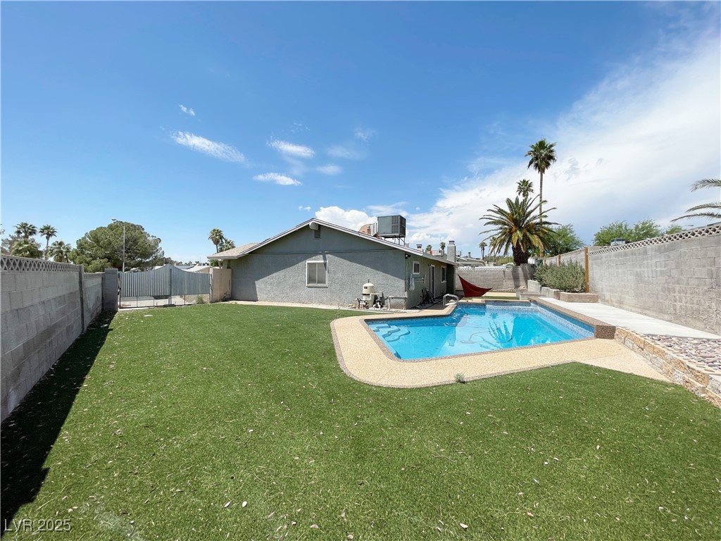 3548 Silver Bend Avenue Property Photo 33