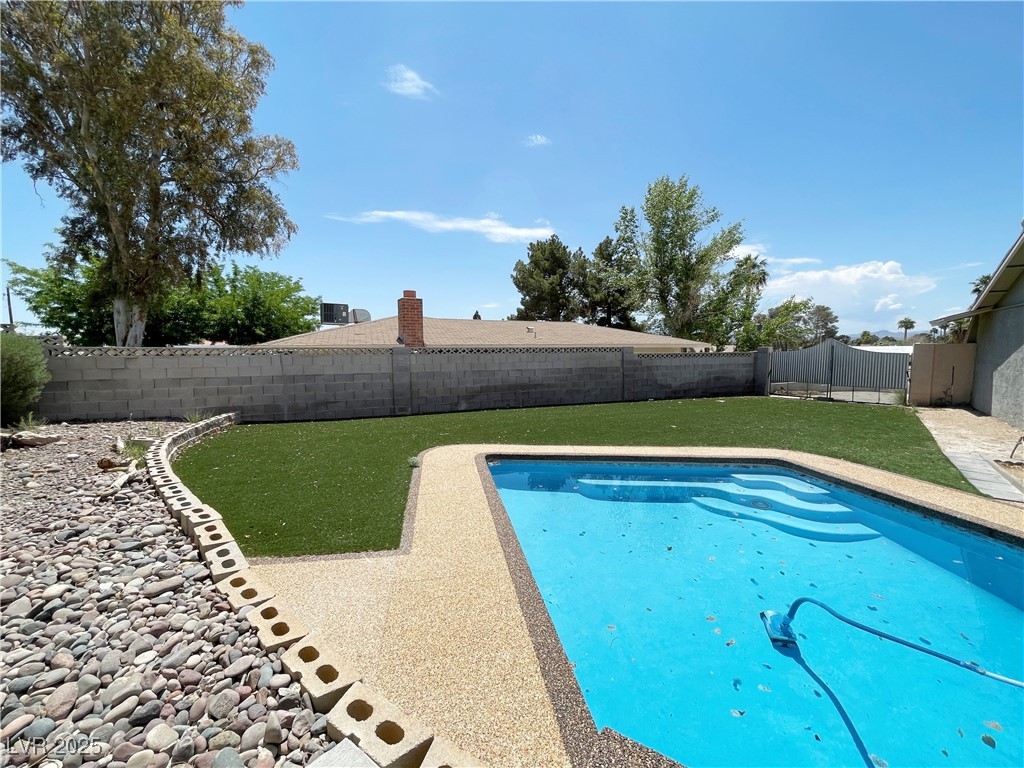 3548 Silver Bend Avenue Property Photo 34