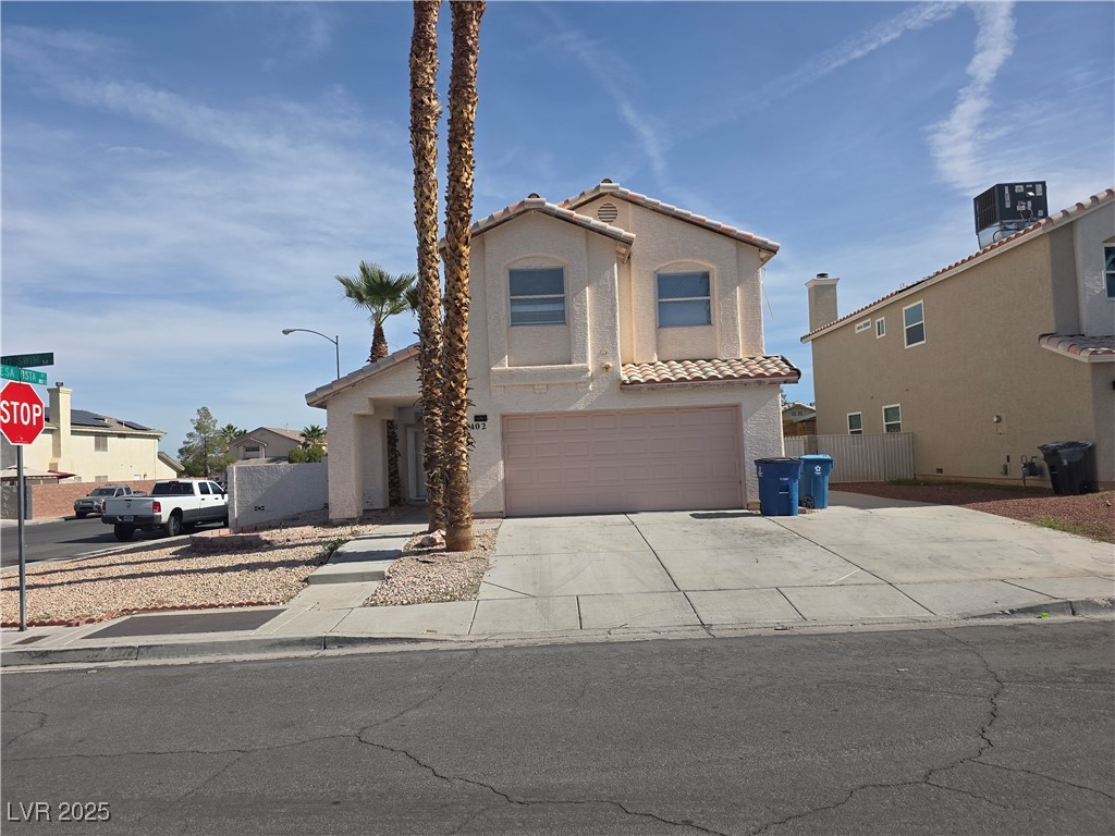 5402 Night Swim Lane Property Photo 1