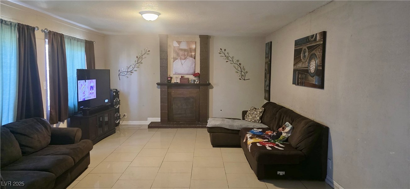 1304 Melissa Street Property Photo 11