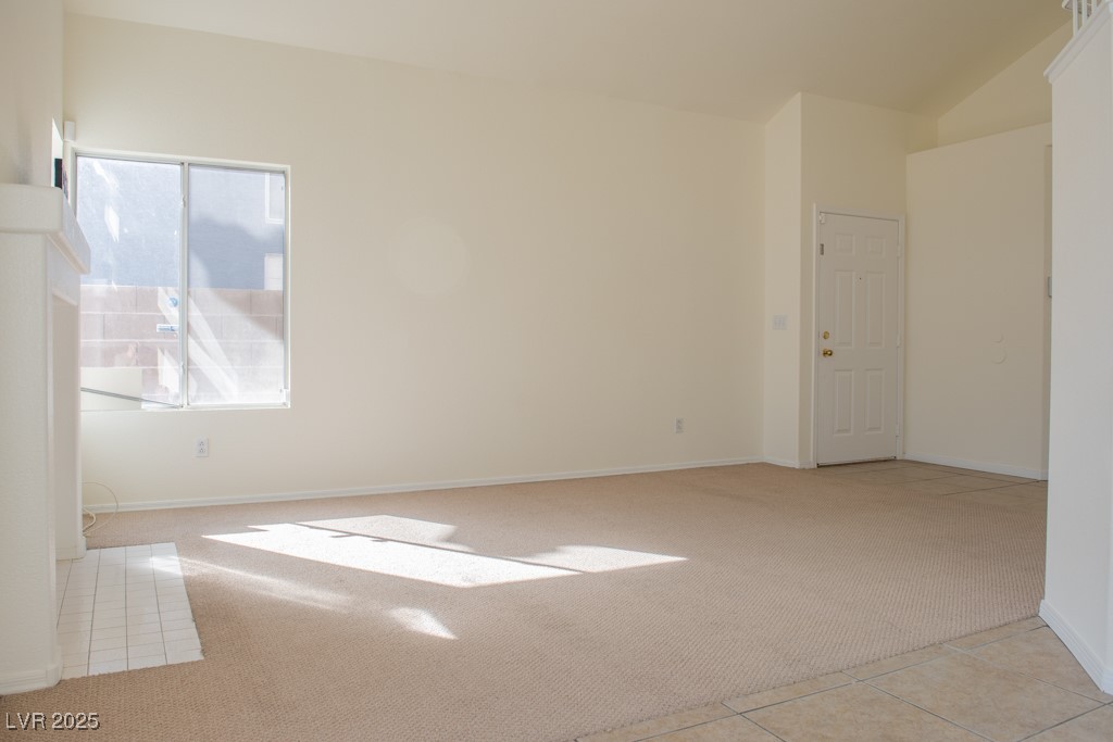 6984 Wineberry Drive Property Photo 7