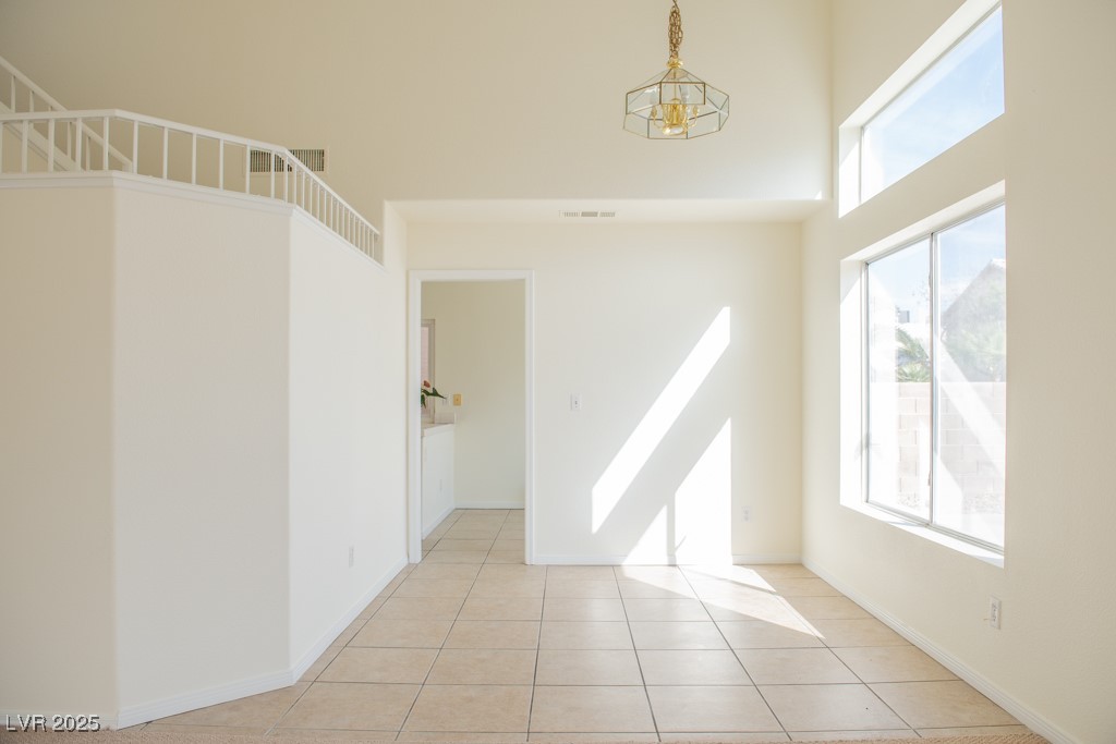 6984 Wineberry Drive Property Photo 8