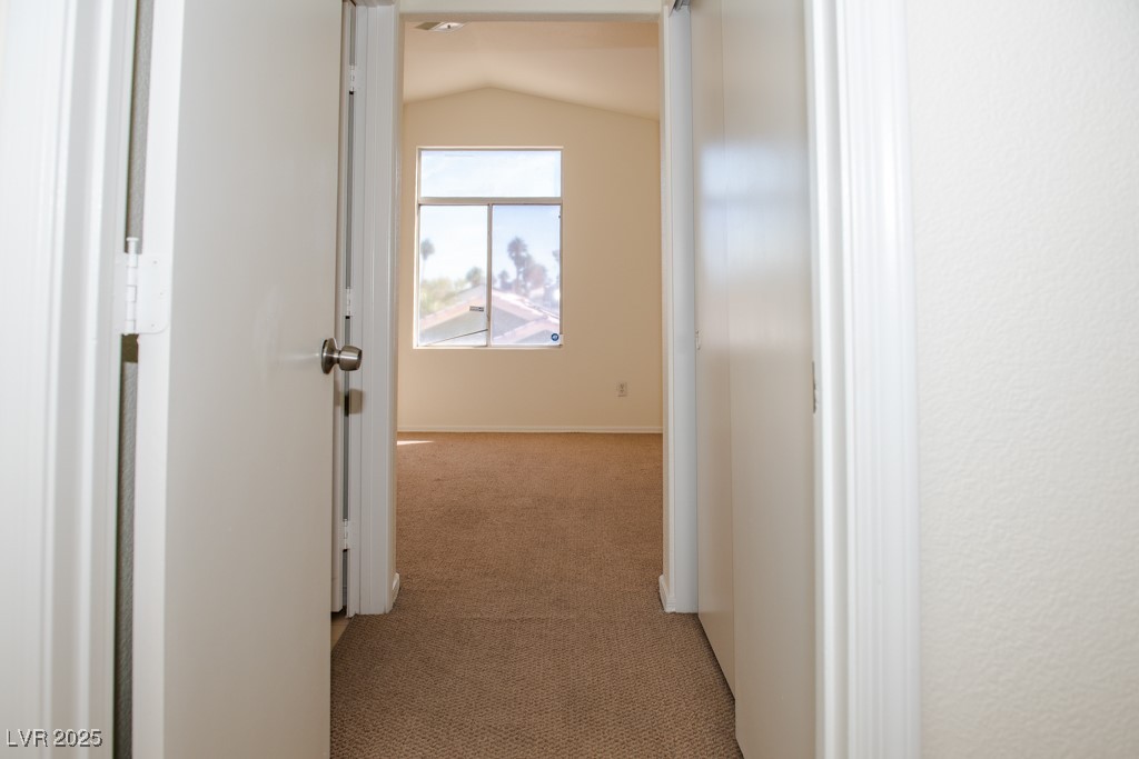 6984 Wineberry Drive Property Photo 15