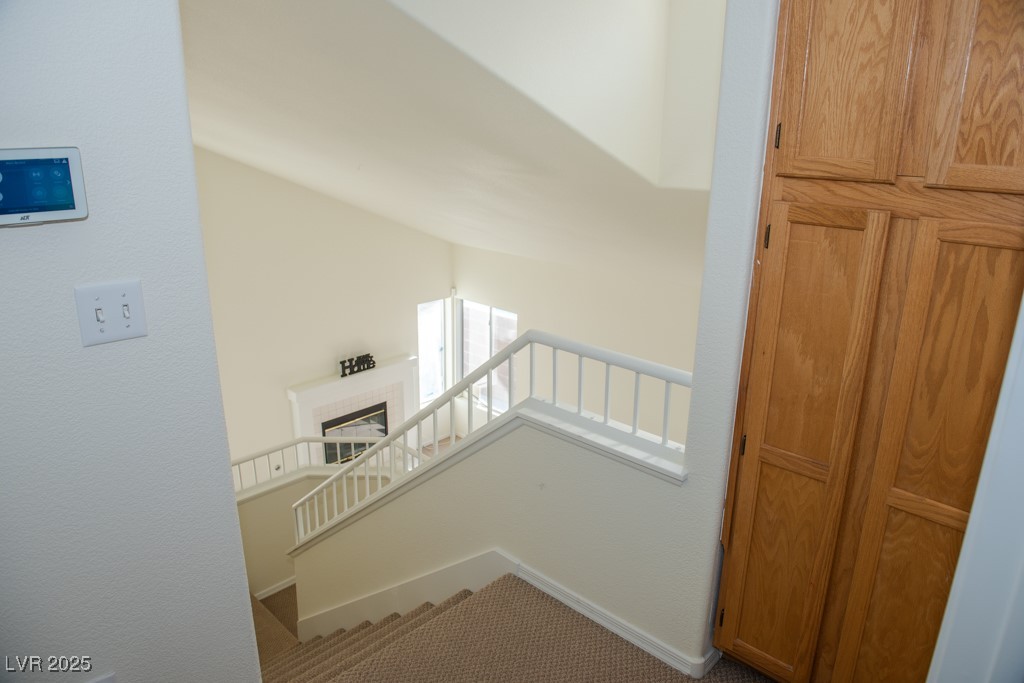 6984 Wineberry Drive Property Photo 20