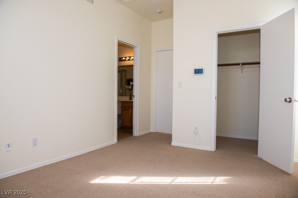 6984 Wineberry Drive Property Photo 22
