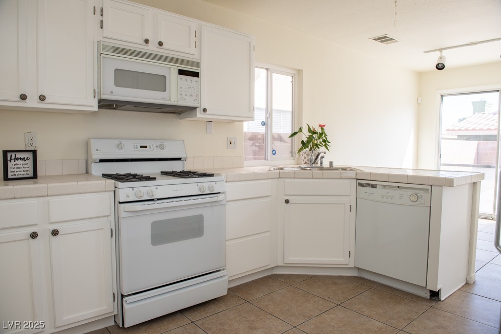 6984 Wineberry Drive Property Photo 26
