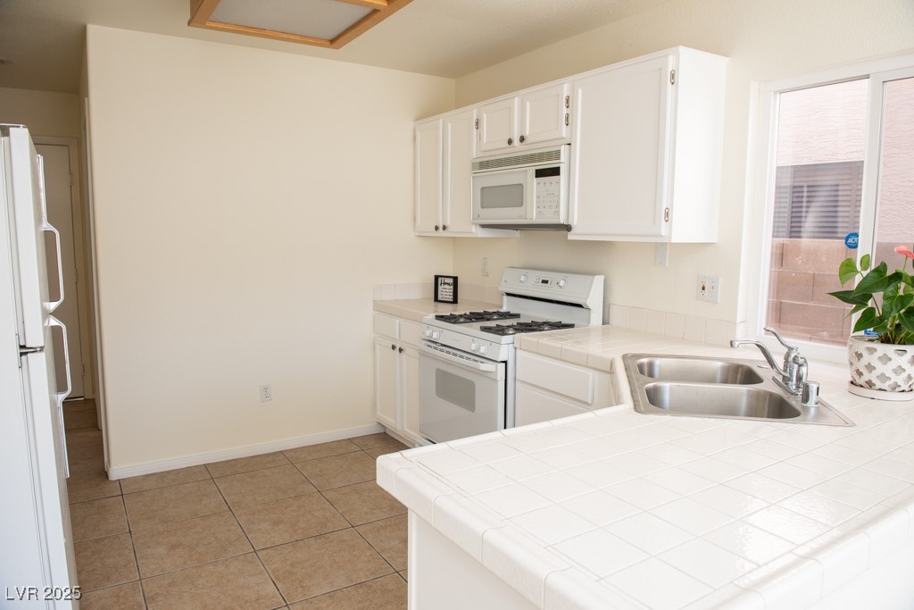 6984 Wineberry Drive Property Photo 28