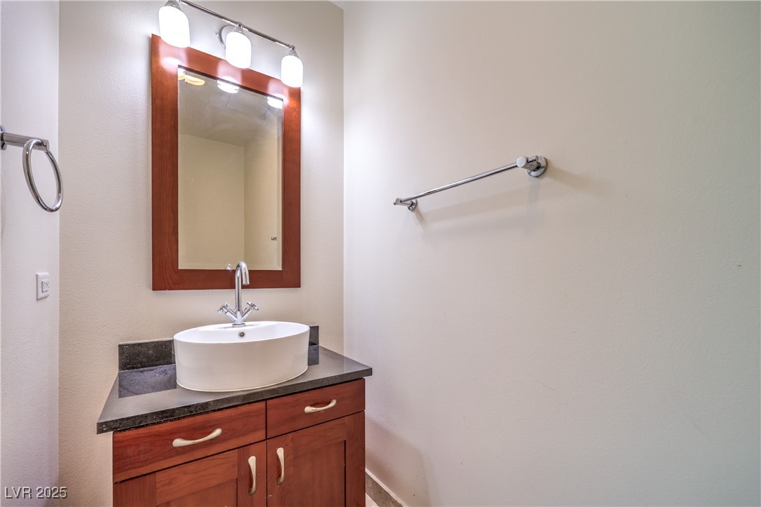 4525 Dean Martin Drive 802 Property Photo 9