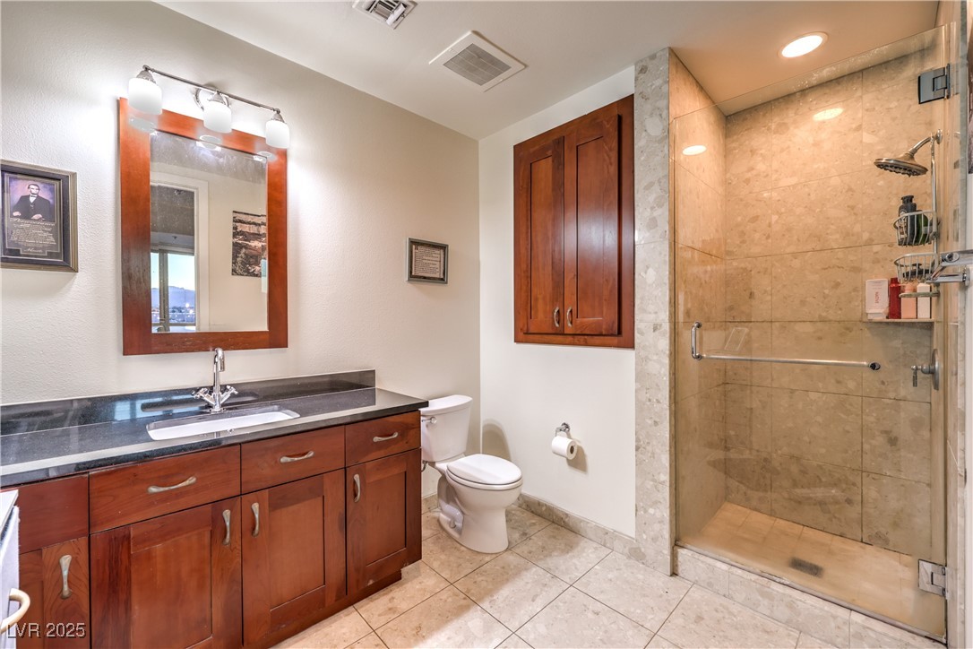 4525 Dean Martin Drive 802 Property Photo 13