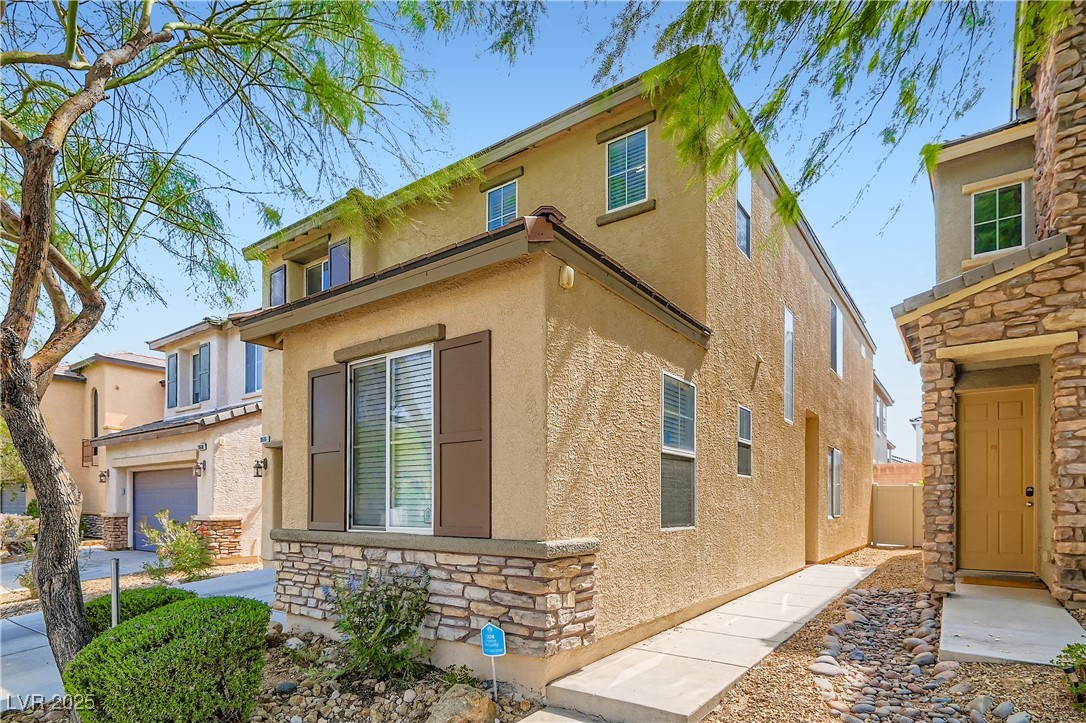 10606 Verona Wood Street Property Photo 1