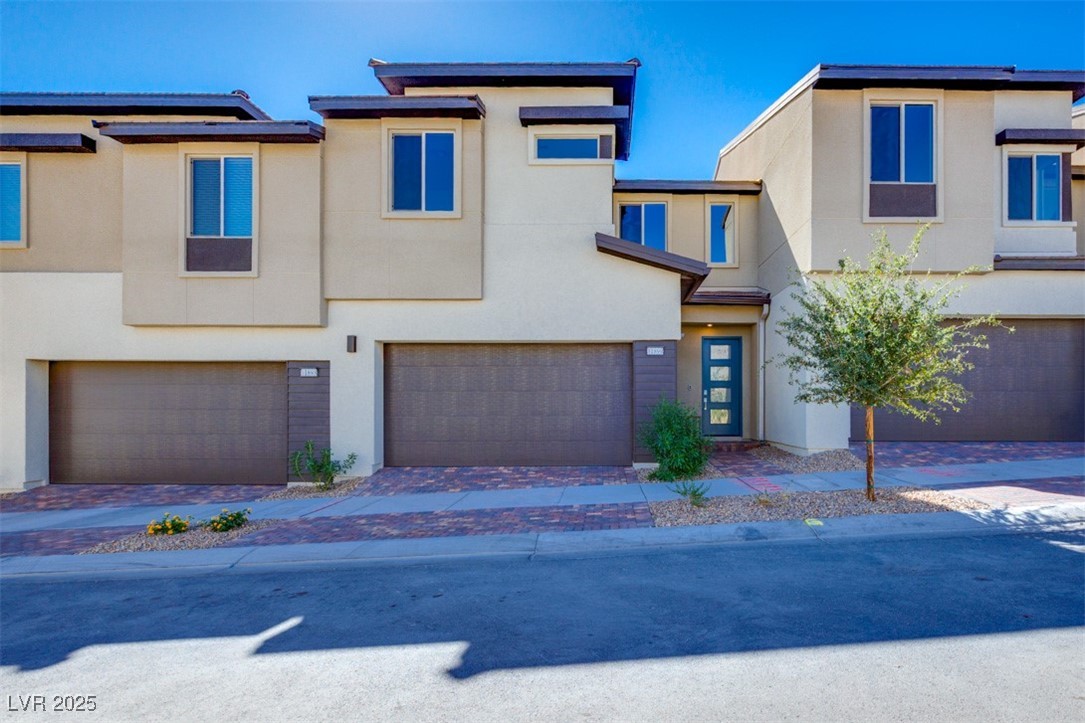 11899 Angle Cliff Avenue Property Photo 1