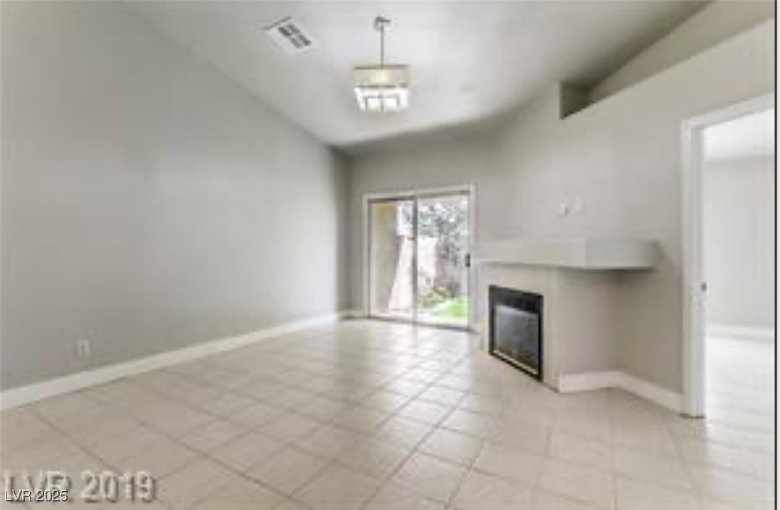 390 Rosado Springs Street Property Photo 8