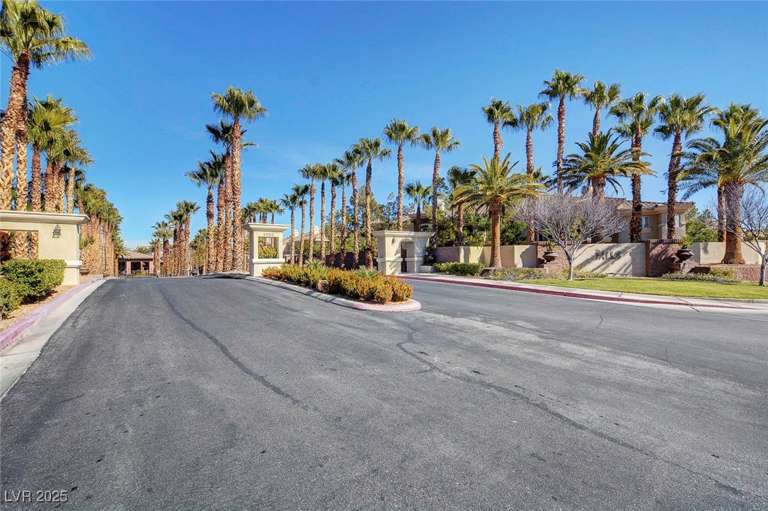 9050 West Warm Springs Road 1164 Property Photo 44