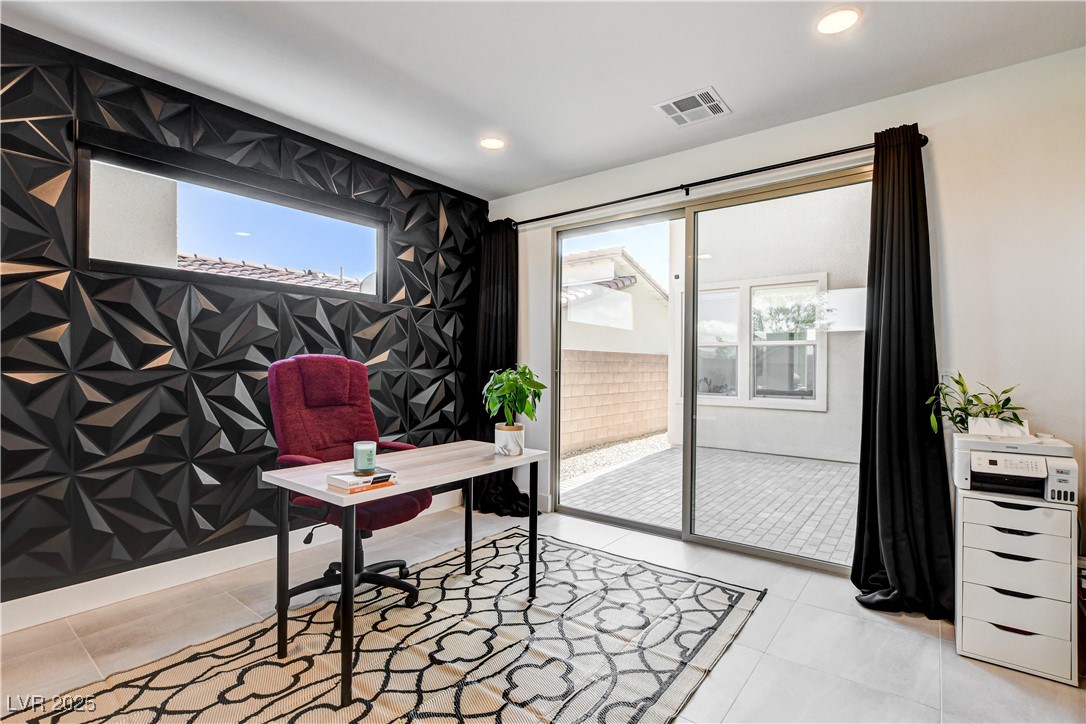 12039 Rockview Point Street Property Photo 11