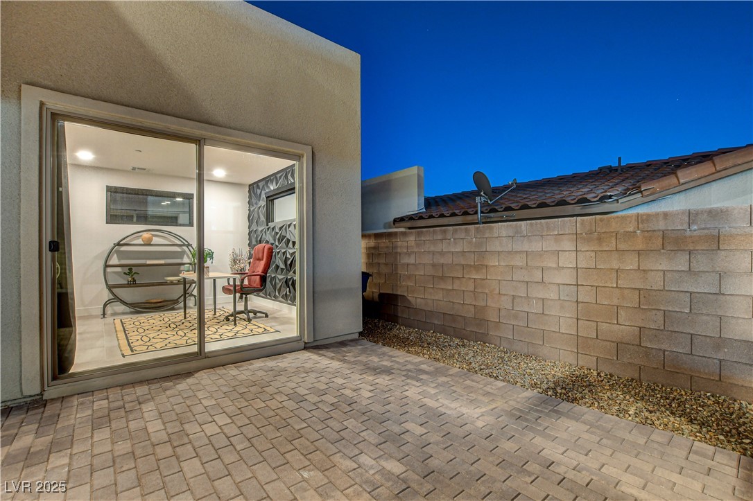 12039 Rockview Point Street Property Photo 12