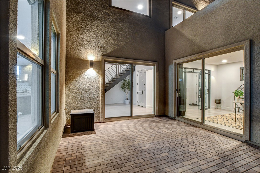 12039 Rockview Point Street Property Photo 13