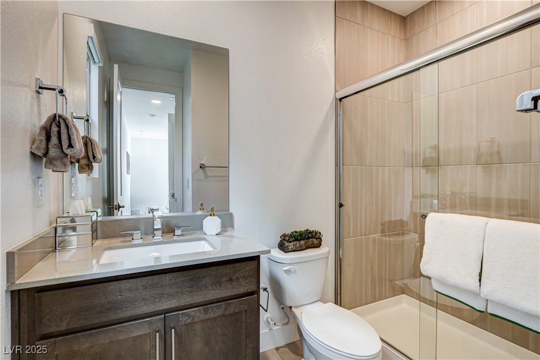 12039 Rockview Point Street Property Photo 27