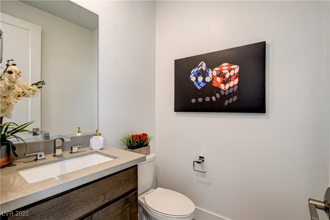 12039 Rockview Point Street Property Photo 28