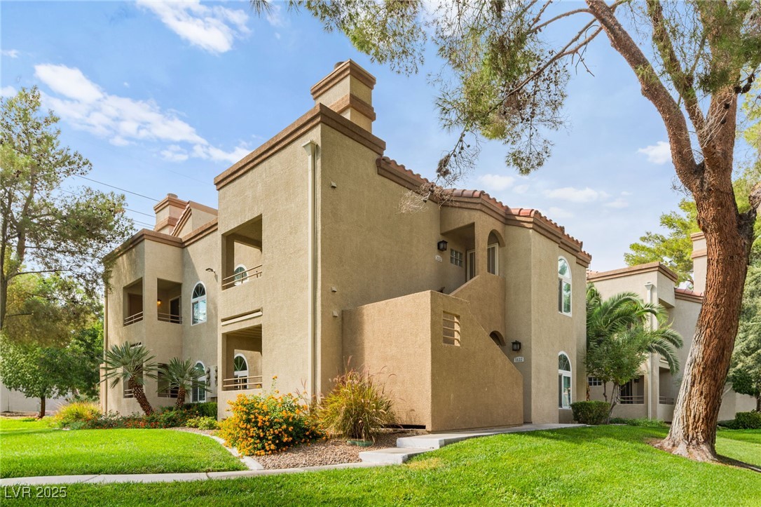 3145 East Flamingo Road 2122 Property Photo 1