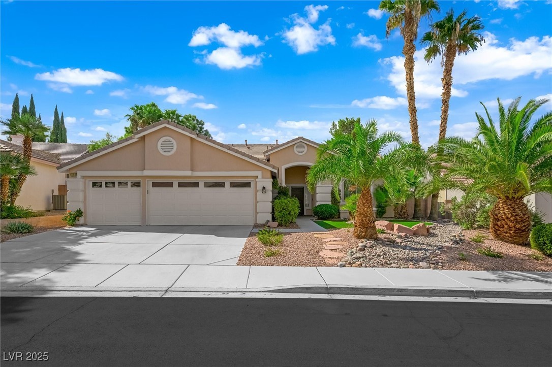 489 Annet Street Property Photo 1