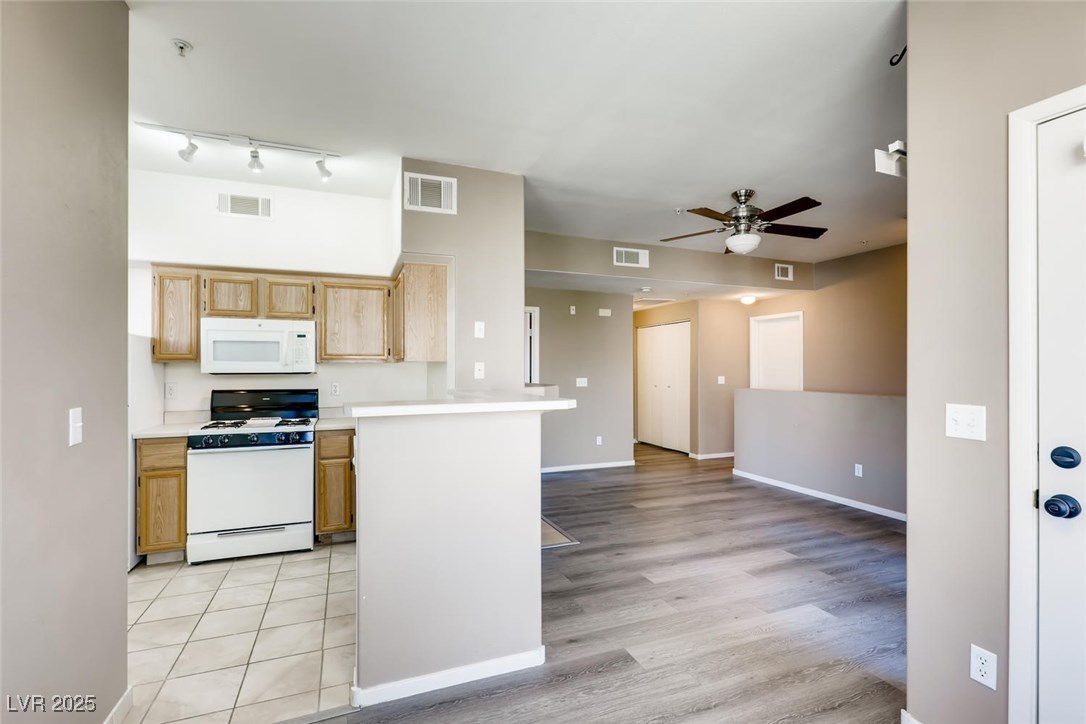 9050 Warm Springs Road 2098 Property Photo 9