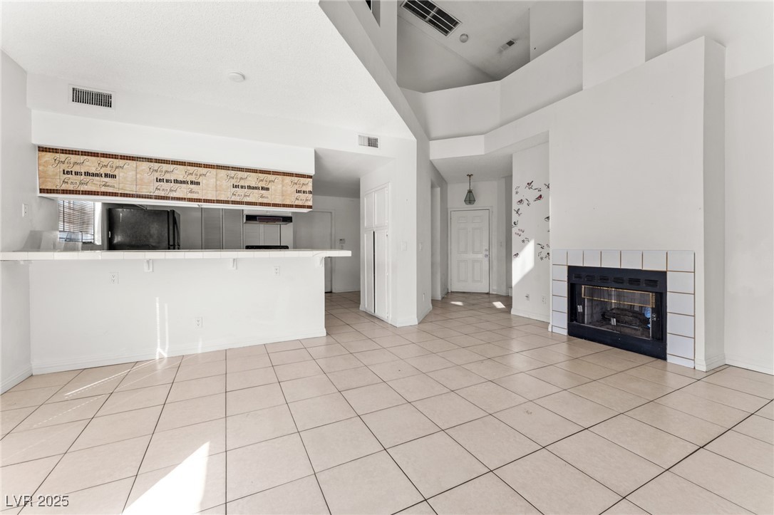 6673 Silver Penny Avenue Property Photo 10