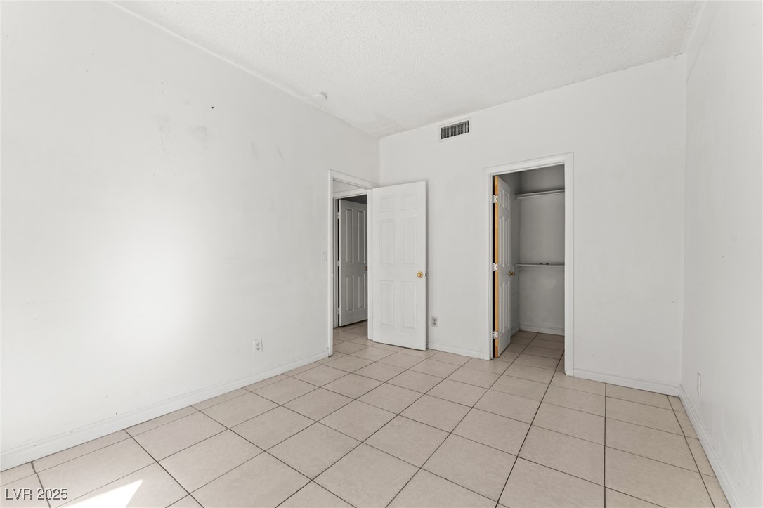 6673 Silver Penny Avenue Property Photo 30