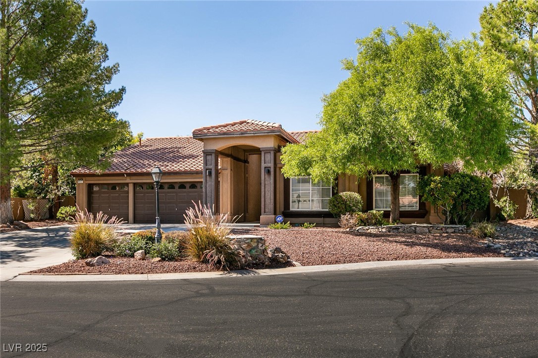 4117 Antique Sterling Court Property Photo 1