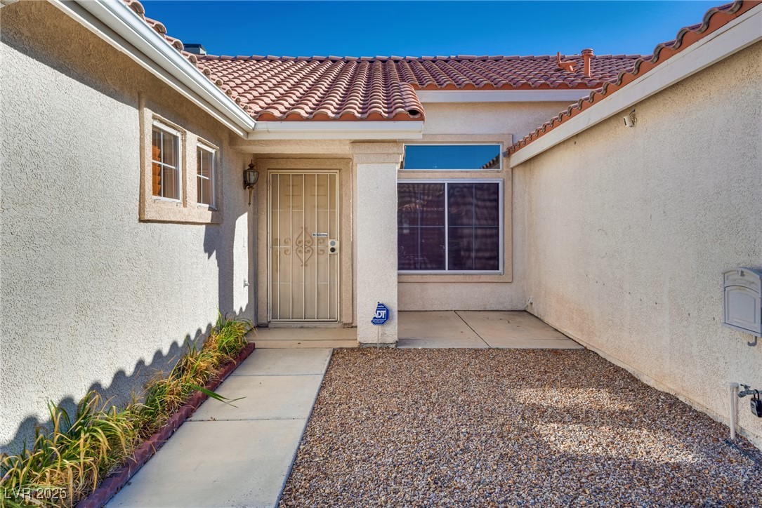 1705 Night Shadow Avenue Property Photo 4