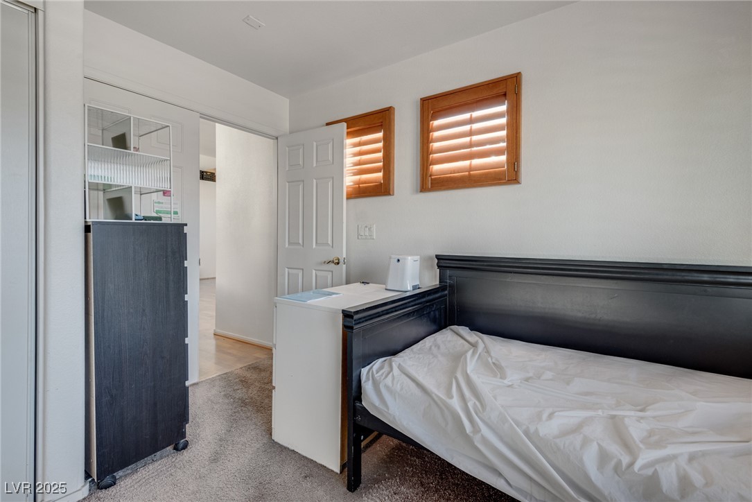 1705 Night Shadow Avenue Property Photo 30