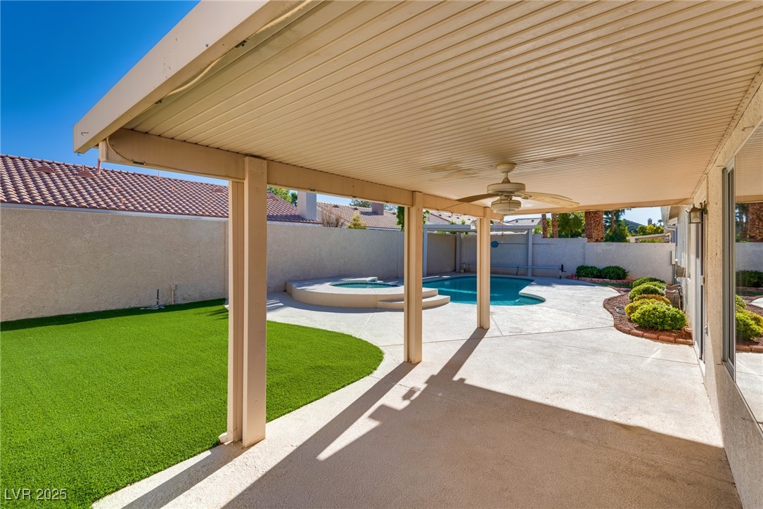 1705 Night Shadow Avenue Property Photo 35