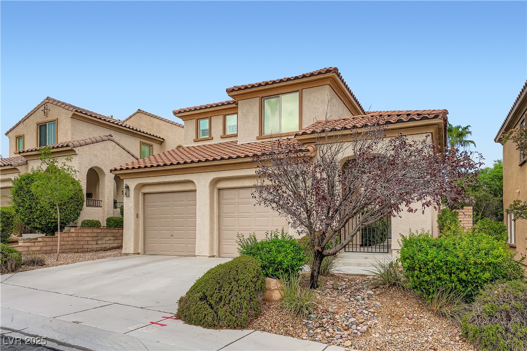 840 Paseo Rocoso Place Property Photo 1