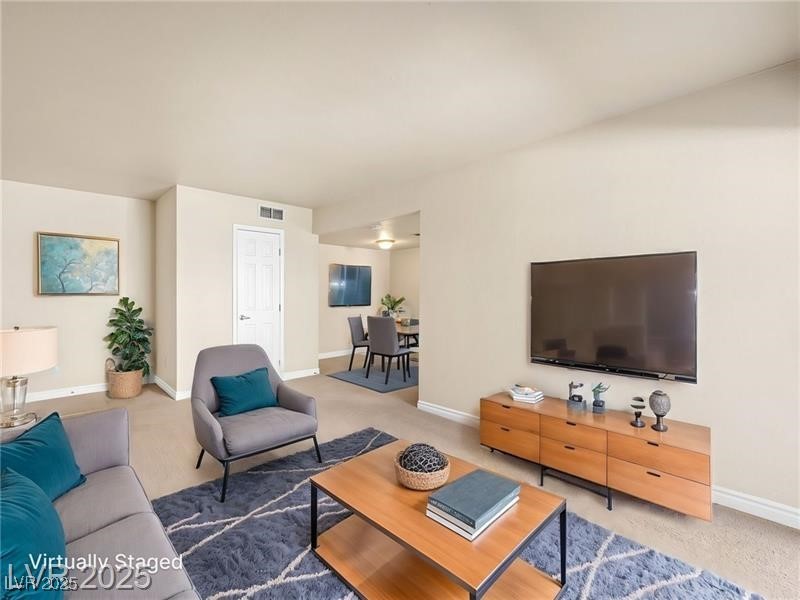5314 River Glen Drive 288 Property Photo 1