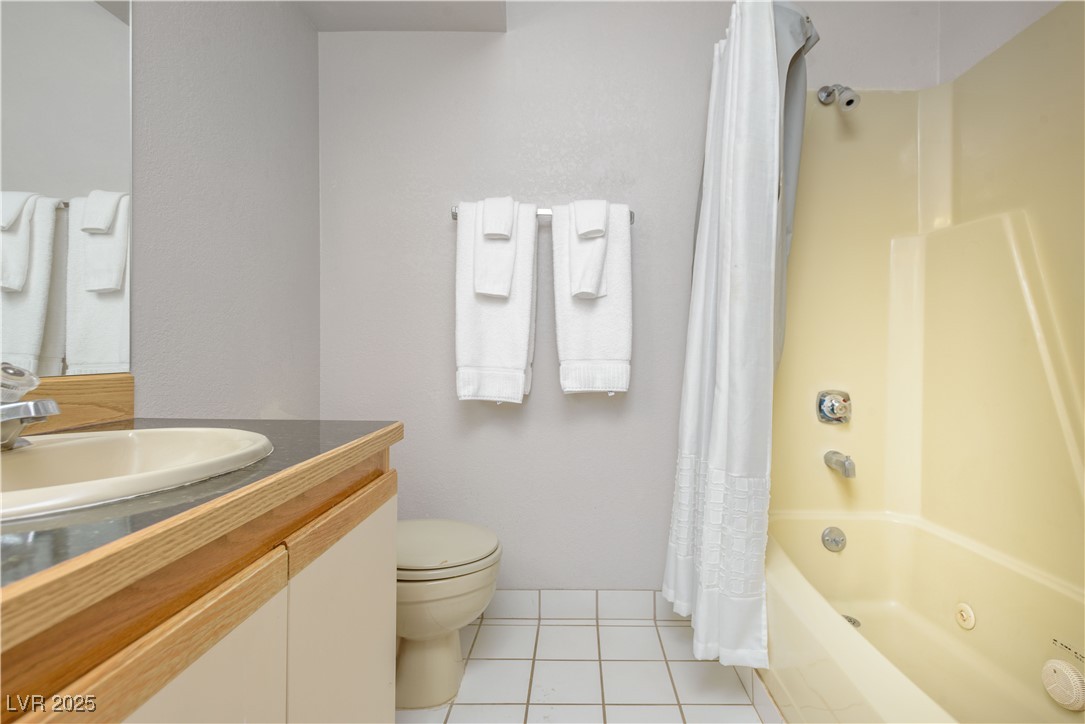 223 Hunter Ridge 2303 Property Photo 13