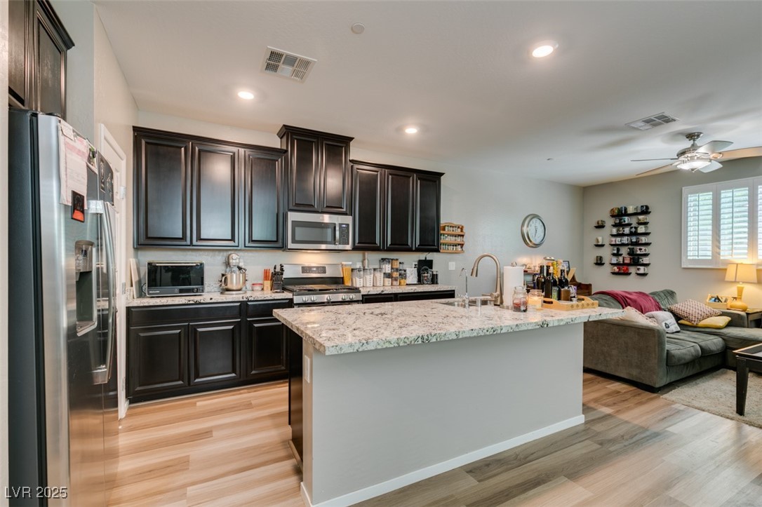 6472 Centennial Skies Court Property Photo 6