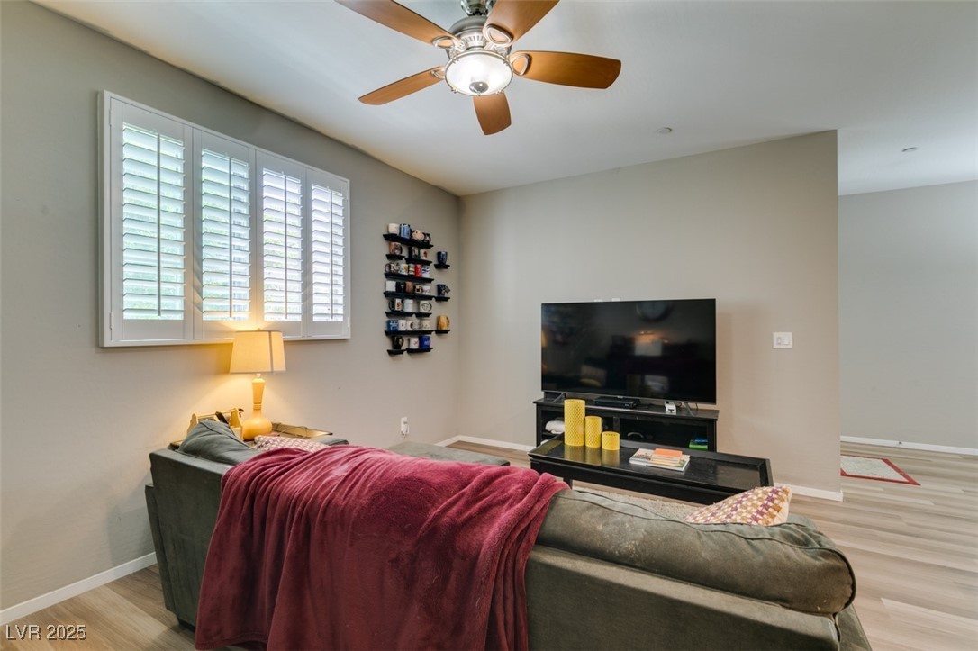 6472 Centennial Skies Court Property Photo 14