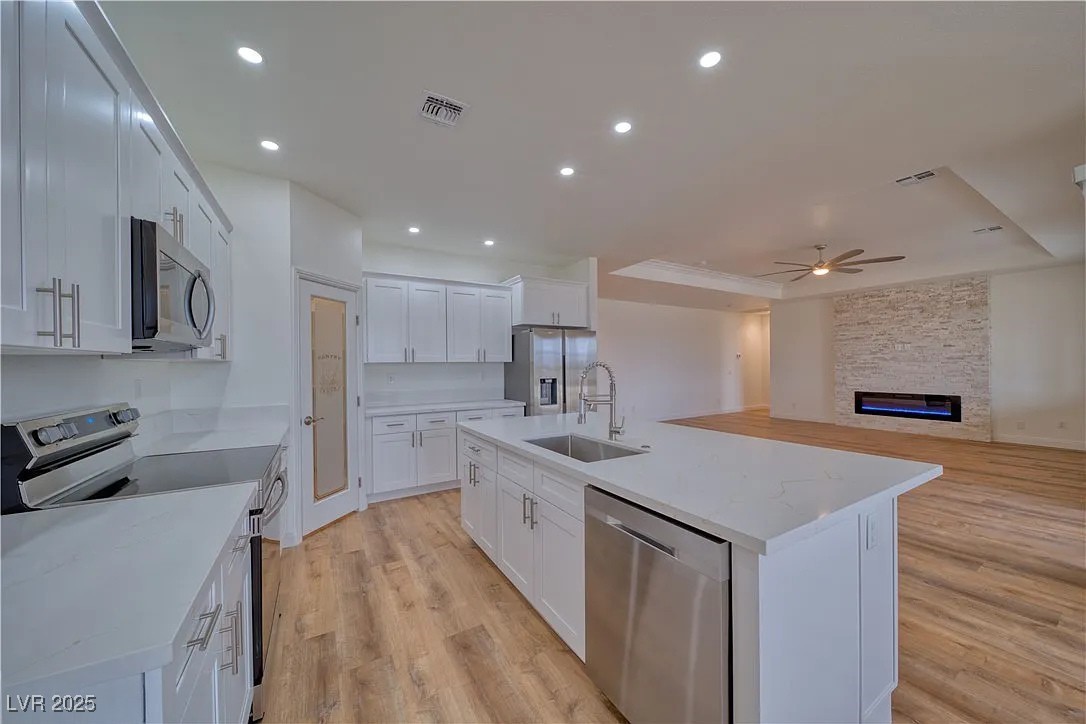 6440 Montclair Street Property Photo 16