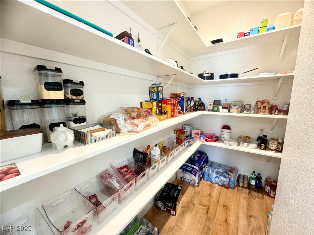 6440 Montclair Street Property Photo 18