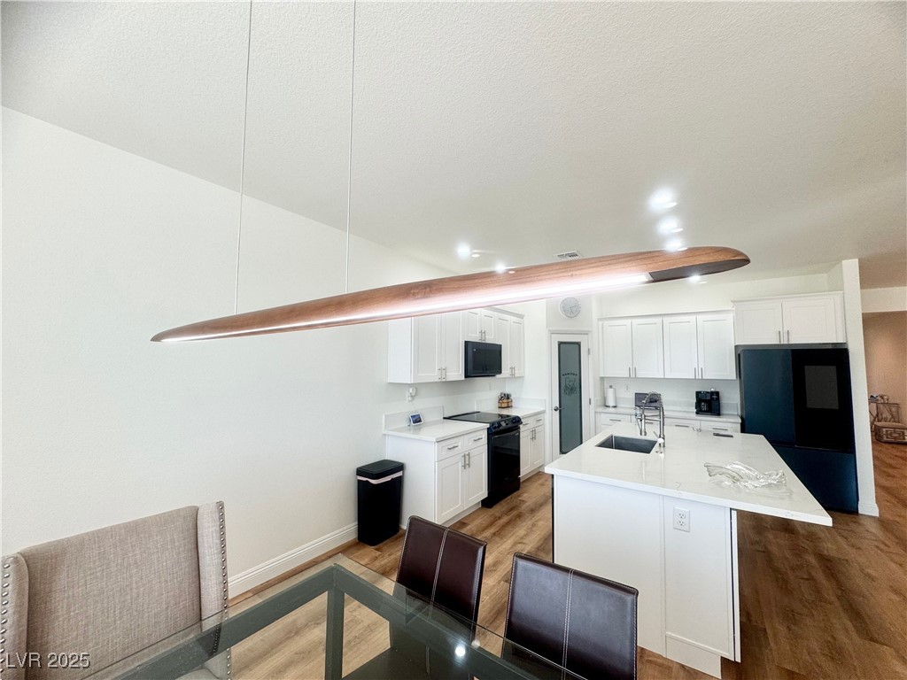 6440 Montclair Street Property Photo 19